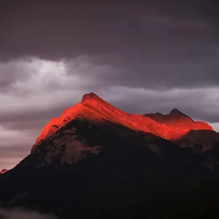 - Gut Eingerichtetes Haus Chalet