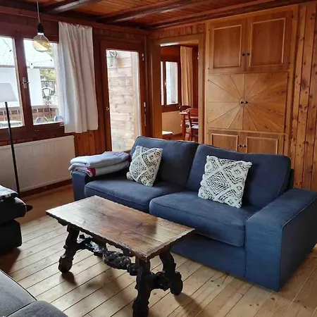 - Gut Eingerichtetes Haus Scharnitz