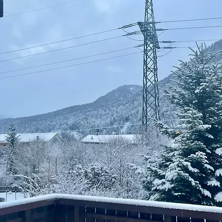 - Gut Eingerichtetes Haus Horská chata