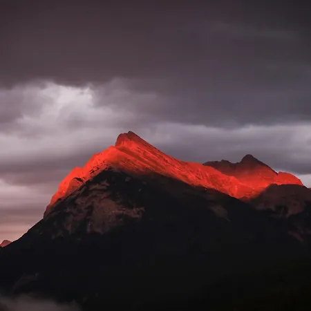 - Gut Eingerichtetes Haus שארניץ