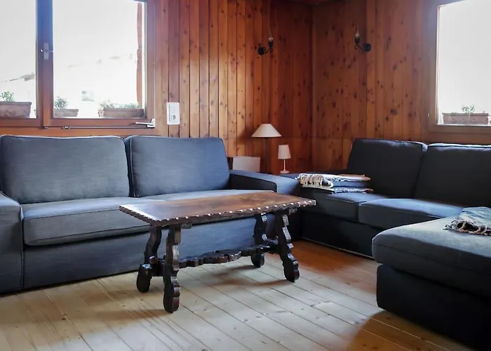 - Gut Eingerichtetes Haus *