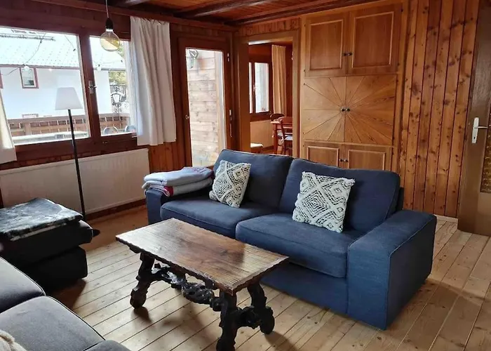 - Gut Eingerichtetes Haus Scharnitz