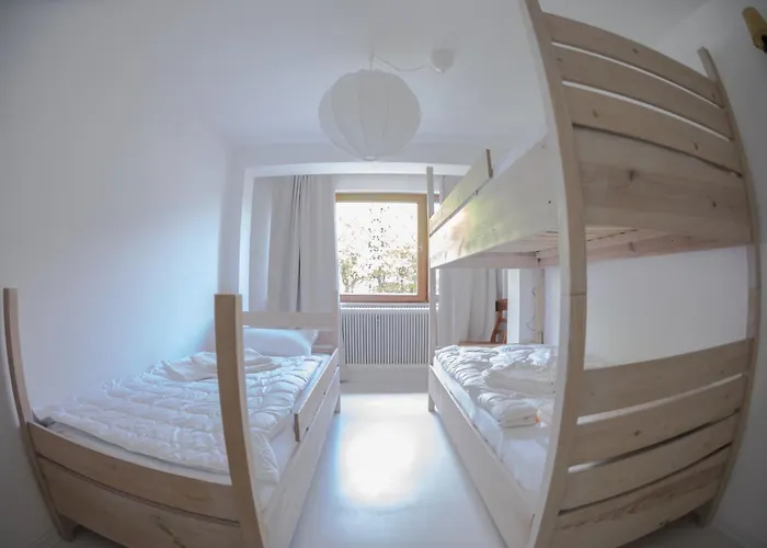 - Gut Eingerichtetes Haus